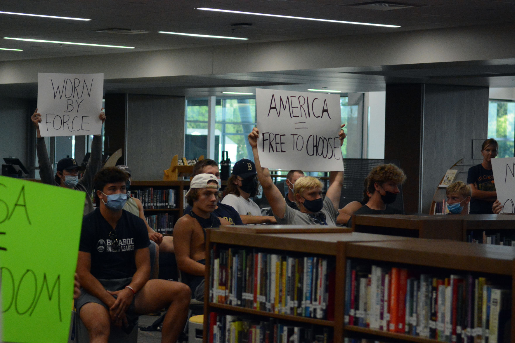 Baraboo students protest masks